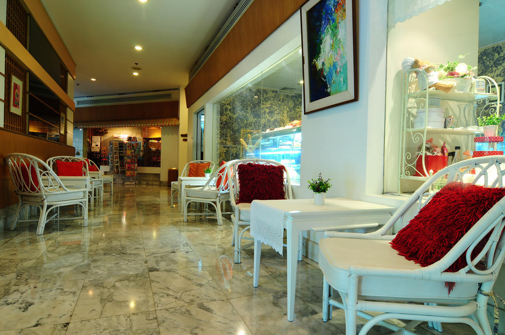Pantip Suites Bangkok Exterior foto