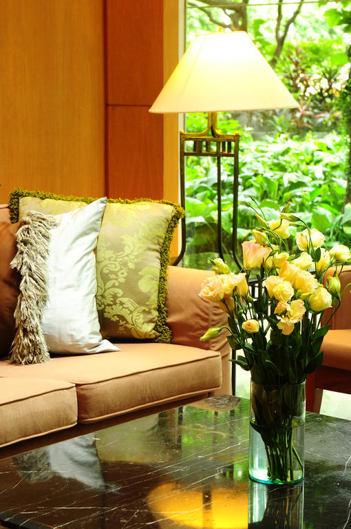 Pantip Suites Bangkok Exterior foto