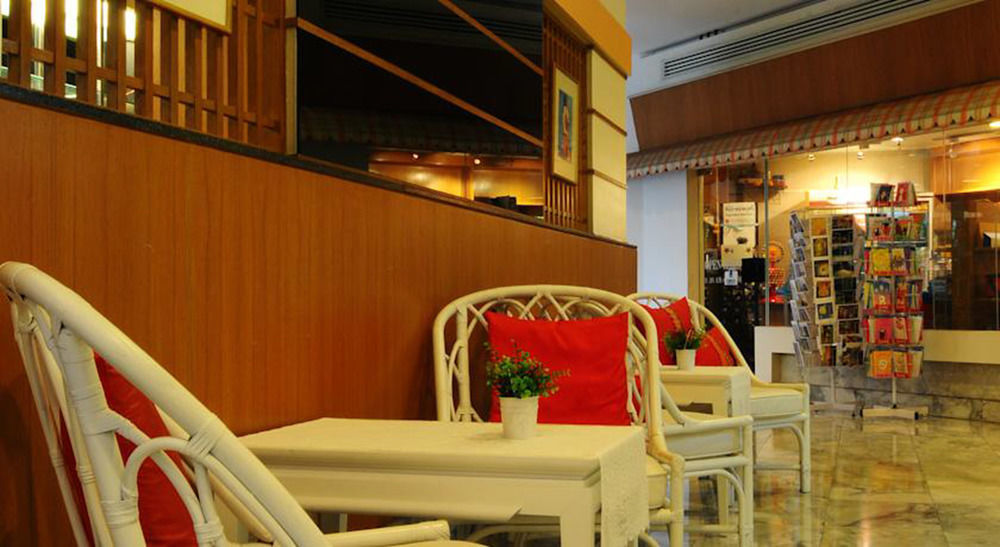 Pantip Suites Bangkok Exterior foto